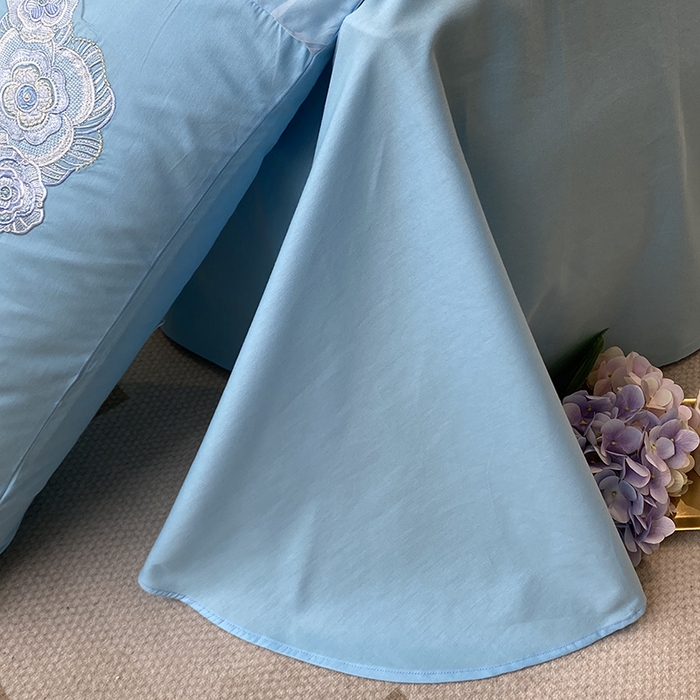 91家纺网 家纺一手货源 找家纺 欧冠家纺 2024新款全棉蕾丝珍珠网纱四件套 丽丽贝尔系列 马卡龙蓝