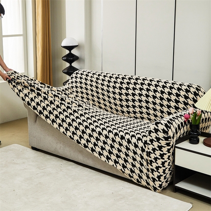 91家纺网 家纺一手货源 找家纺 （总）逐日沙发套 2024新款舒棉绒千鸟格系列 沙发套