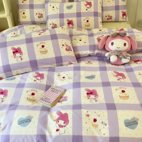 91家纺网 家纺一手货源 找家纺 呗旺鹿 2024新款三丽鸥系列全棉四件套 格子美乐蒂