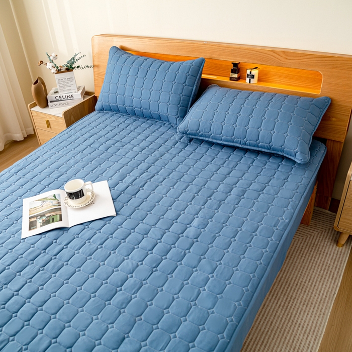 91家纺网 家纺一手货源 找家纺 宇淳国际 2024新款夹棉防水床笠 深蓝