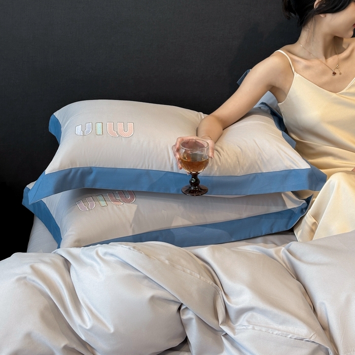 91家纺网 家纺一手货源 找家纺 遇见家居生活馆 2024新款亲肤磨毛刺绣四件套-克洛伊 克洛伊-浅灰