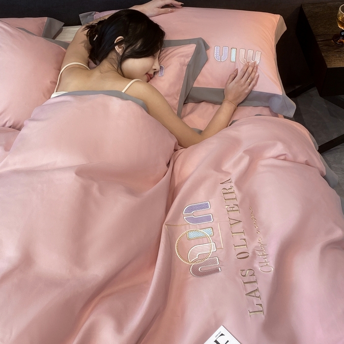 91家纺网 家纺一手货源 找家纺 遇见家居生活馆 2024新款亲肤磨毛刺绣四件套-克洛伊 克洛伊-浅豆沙