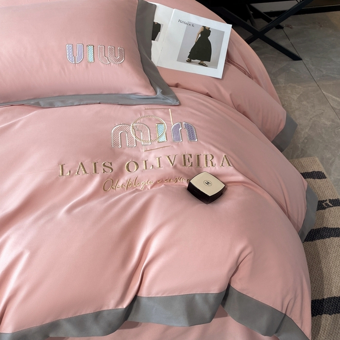 91家纺网 家纺一手货源 找家纺 遇见家居生活馆 2024新款亲肤磨毛刺绣四件套-克洛伊 克洛伊-浅豆沙