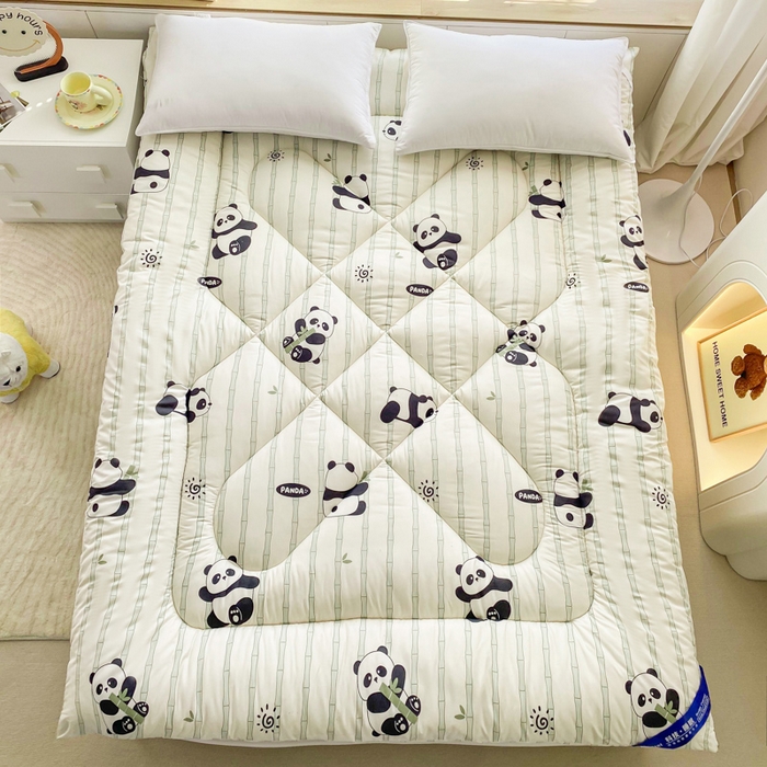 91家纺网 家纺一手货源 找家纺 缦卡琳家纺 2024新款活性生态棉大豆床垫 国宝嘟嘟