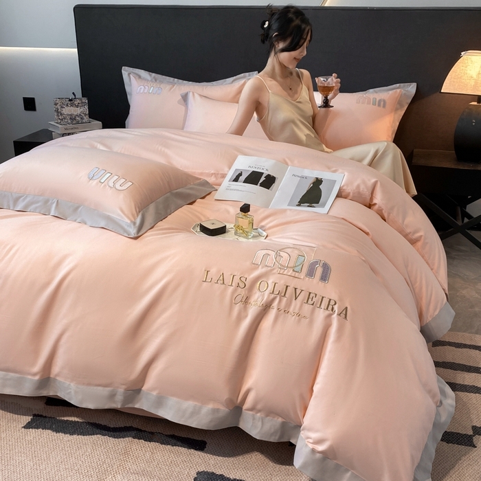 91家纺网 家纺一手货源 找家纺 遇见家居生活馆 2024新款亲肤磨毛刺绣四件套-克洛伊 克洛伊-嫩粉