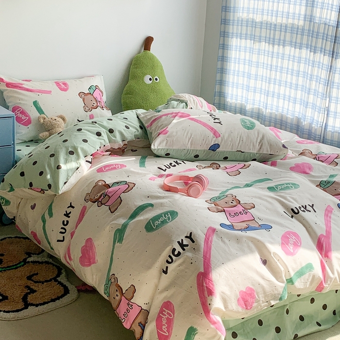 91家纺网 家纺一手货源 找家纺 昔可家纺 2023新款12月卡通全棉四件套 滑板熊