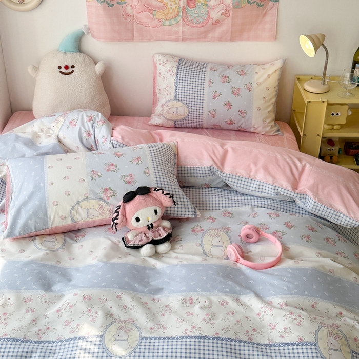 91家纺网 家纺一手货源 找家纺 昔可家纺 2024新款小清新系列全棉四件套 蓝格蕾丝花