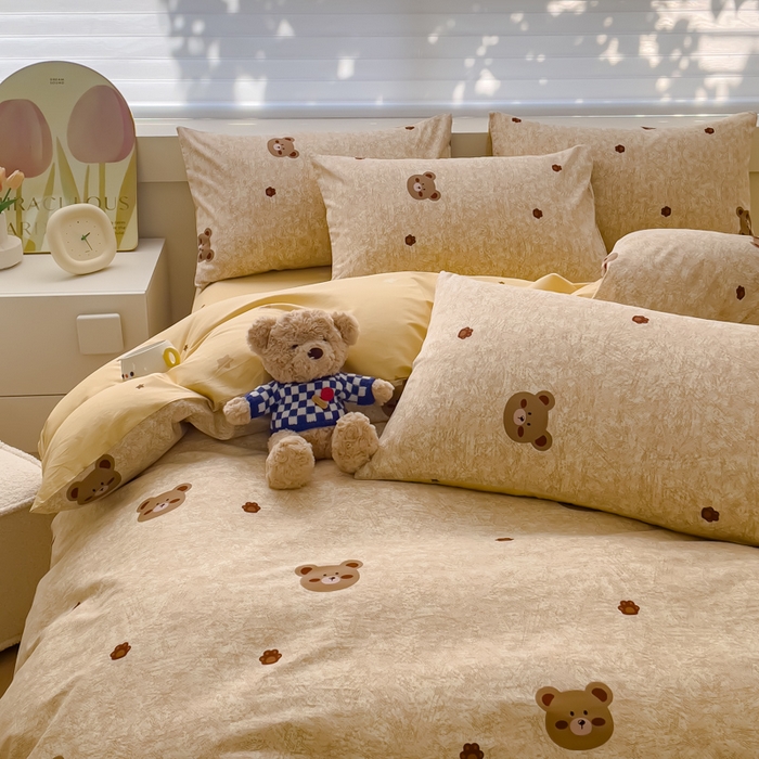 91家纺网 家纺一手货源 找家纺 金丝鸟 2024新款全棉四件套可爱卡通系列四件套 咖色波点小熊