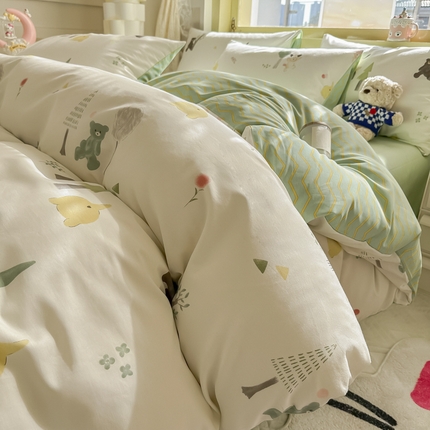 91家纺网 家纺一手货源 找家纺 简宜家居 2025新款40支13070全棉斜纹卡通系列四件套（系列二） 树呆熊