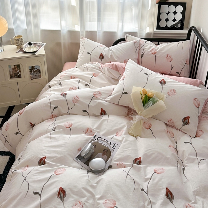 91家纺网 家纺一手货源 找家纺 简宜家居 2025新款40支13070全棉斜纹繁花系列四件套 爱莲