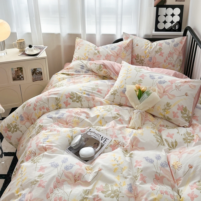 91家纺网 家纺一手货源 找家纺 简宜家居 2025新款40支13070全棉斜纹繁花系列四件套 卉芽粉