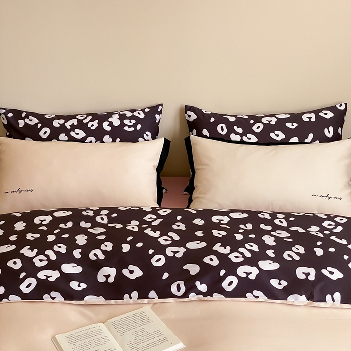 91家纺网 家纺一手货源 找家纺 （总）赫帛 2024新款50s缎纹数码印花长绒棉刺绣四件套-龙须面（风格二）