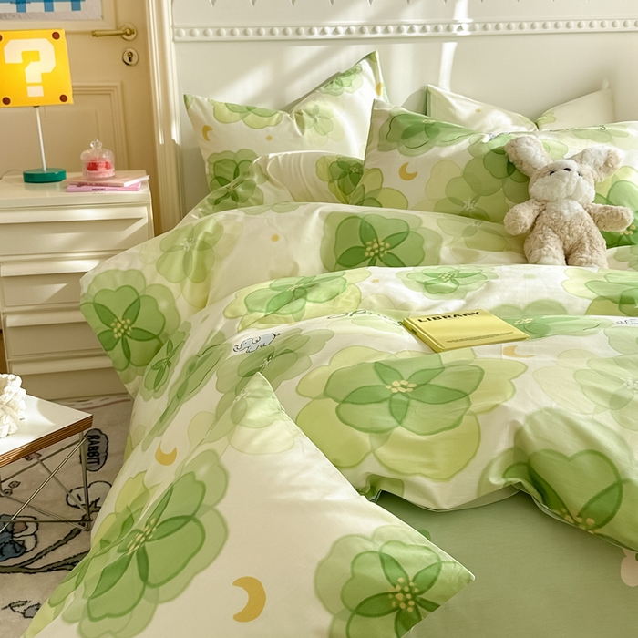 91家纺网 家纺一手货源 找家纺 简宜家居 2025新款40支13070全棉斜纹繁花系列四件套 绿影