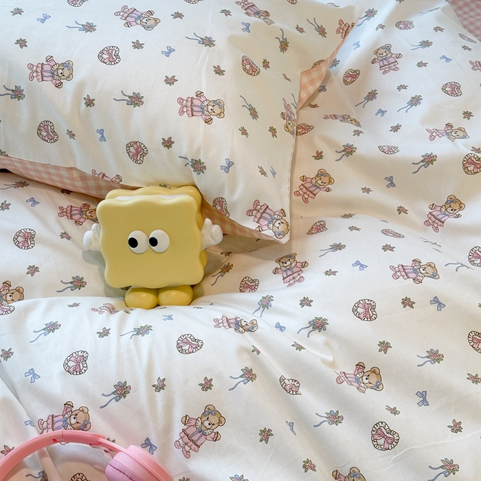 91家纺网 家纺一手货源 找家纺 昔可家纺 2024新款小清新系列全棉四件套 洛丽塔小粉熊