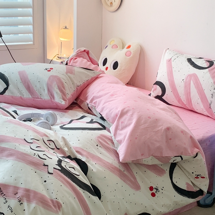 91家纺网 家纺一手货源 找家纺 昔可家纺 2024新款简约风全棉四件套 潮酷黑爱心