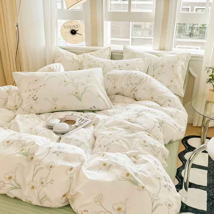 91家纺网 家纺一手货源 找家纺 简宜家居 2025新款40支13070全棉斜纹繁花系列四件套 雪滴花