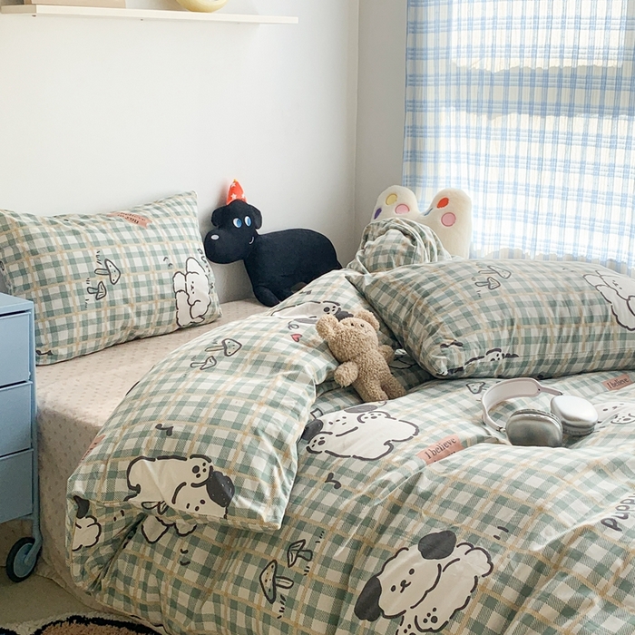 91家纺网 家纺一手货源 找家纺 昔可家纺 2023新款12月卡通全棉四件套 绿格子狗狗