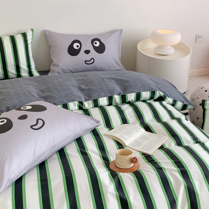 91家纺网 家纺一手货源 找家纺 澳萝拉 2024新款全棉条纹卡通大版四件套 熊猫条纹-绿