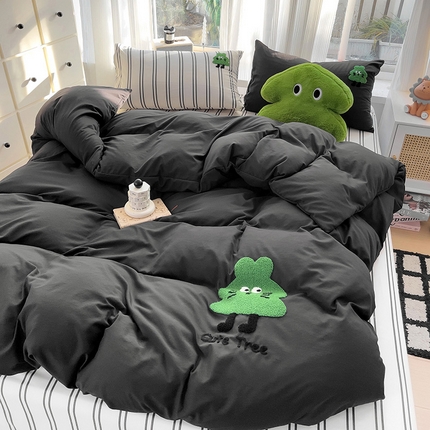 91家纺网 家纺一手货源 找家纺 尤米 2024新款ins博主风系列毛巾绣四件套 发财树-黑