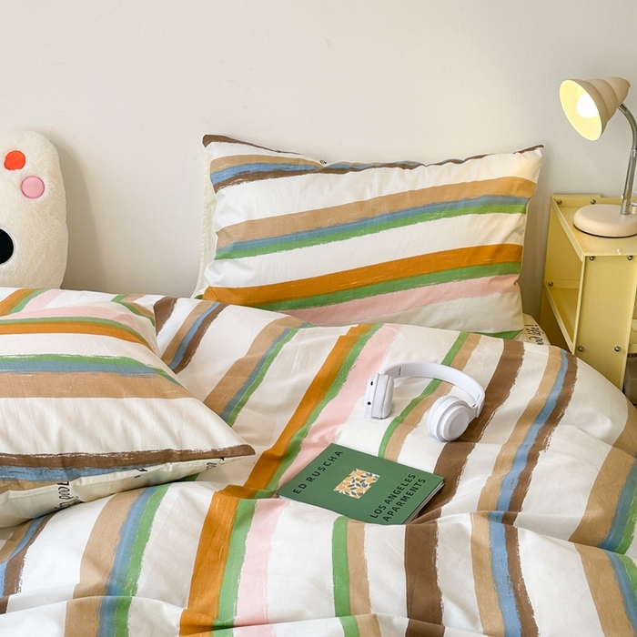 91家纺网 家纺一手货源 找家纺 昔可家纺 2024新款简约风全棉四件套 幸运彩条