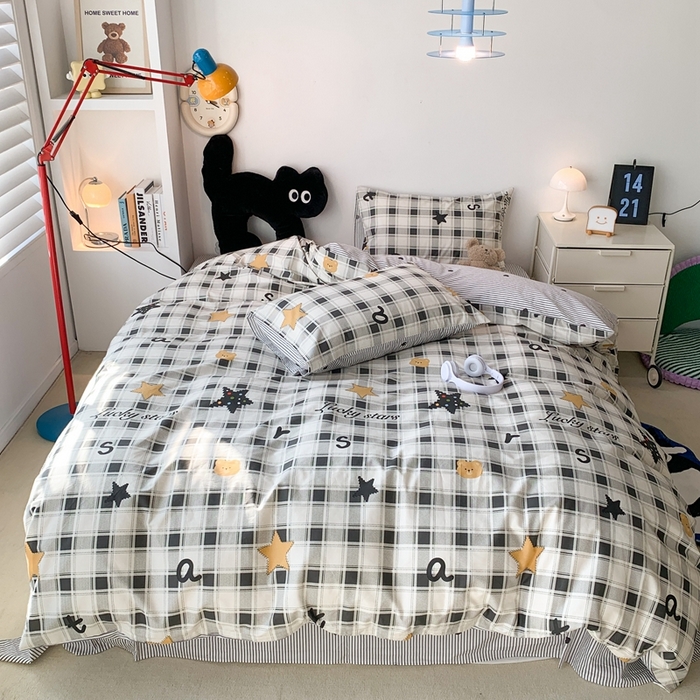 91家纺网 家纺一手货源 找家纺 昔可家纺 2023新款12月卡通全棉四件套 格子小星星