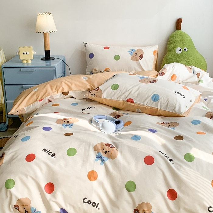 91家纺网 家纺一手货源 找家纺 昔可家纺 2023新款12月卡通全棉四件套 彩波点小狗