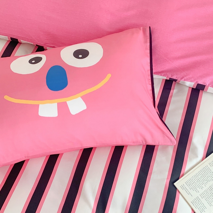 91家纺网 家纺一手货源 找家纺 澳萝拉 2024新款全棉条纹卡通大版四件套 小丑条纹-粉