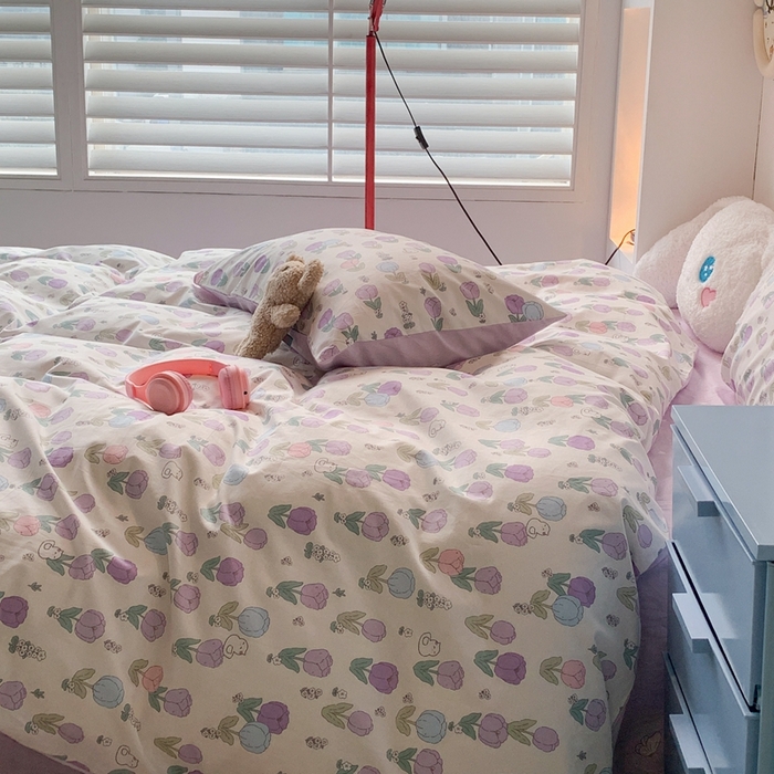 91家纺网 家纺一手货源 找家纺 昔可家纺 2024新款小清新系列全棉四件套 小郁金香猫猫