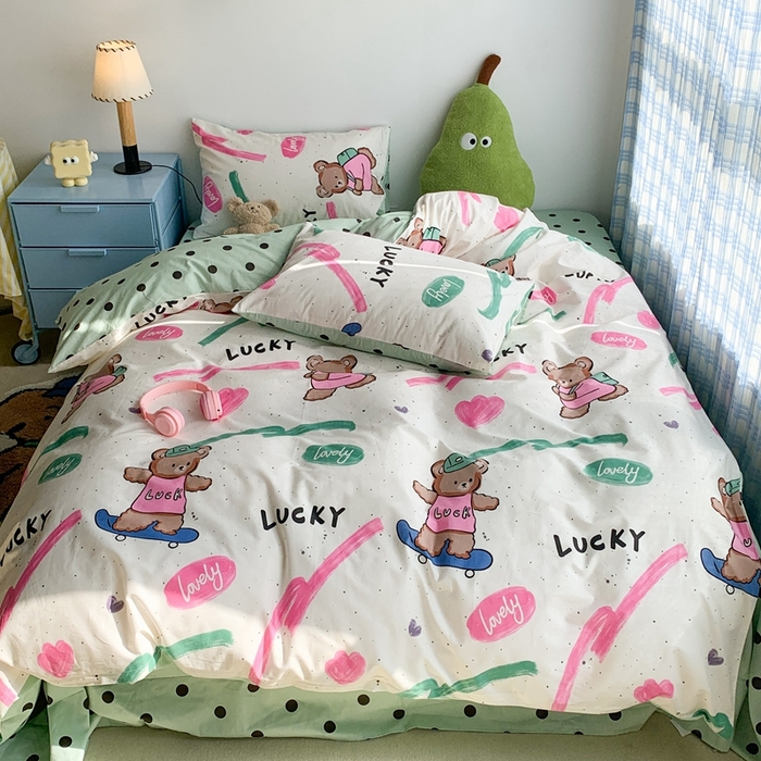 91家纺网 家纺一手货源 找家纺 昔可家纺 2023新款12月卡通全棉四件套 滑板熊