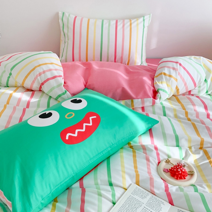 91家纺网 家纺一手货源 找家纺 （总）澳萝拉 2024新款全棉条纹卡通大版四件套