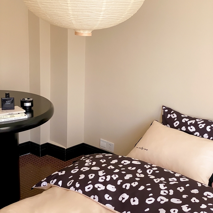 91家纺网 家纺一手货源 找家纺 （总）赫帛 2024新款50s缎纹数码印花长绒棉刺绣四件套-龙须面（风格二）