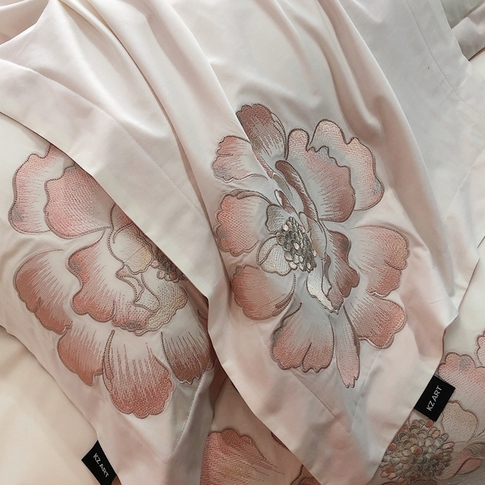 91家纺网 家纺一手货源 找家纺 卡姿家纺 2024春夏新款全棉优雅刺绣四件套-维蜜 维蜜白