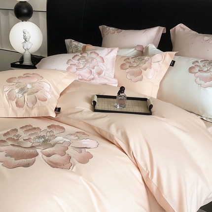 91家纺网 家纺一手货源 找家纺 （总）卡姿家纺 2024春夏新款全棉优雅刺绣四件套-维蜜