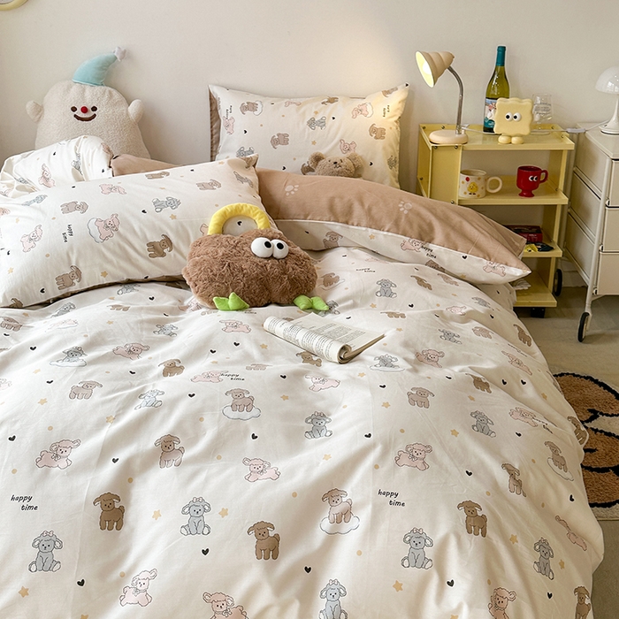 91家纺网 家纺一手货源 找家纺 昔可家纺 2024新款全棉萌趣卡通印花系列四件套 星星小羔羊