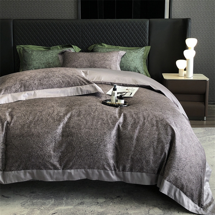 91家纺网 家纺一手货源 找家纺 鹿班家居 2024新款100支长绒棉数码印花四件套-劳拉（标准会员-20 ） 劳拉-云灰色