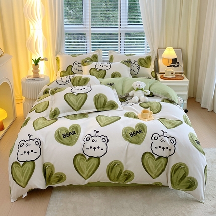 91家纺网 家纺一手货源 找家纺 金丝兔 2025新款高克重植物羊绒生态加厚磨毛印花四件套 爱心小熊