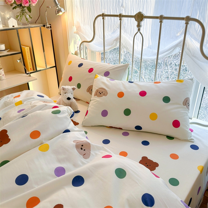 91家纺网 家纺一手货源 找家纺 名兮家居 2024新款卡通风系列全棉四件套 波点小熊