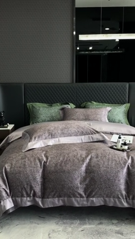 91家纺网 家纺一手货源 找家纺 鹿班家居 2024新款100支长绒棉数码印花四件套-劳拉（标准会员-20 ） 劳拉-云灰色