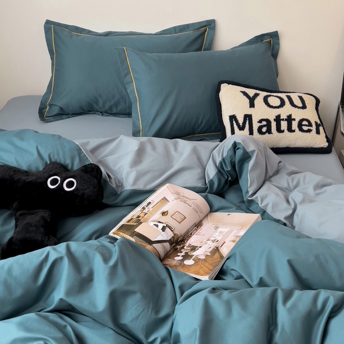 91家纺网 家纺一手货源 找家纺 恩泽家纺 2024新款全棉13372纯色双拼系列四件套 宝蓝+月白兰