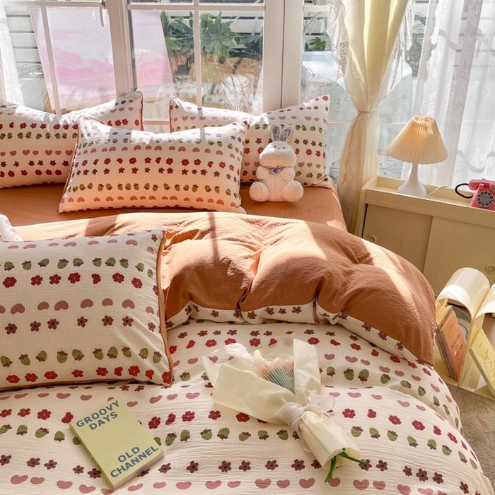 91家纺网 家纺一手货源 找家纺 玉海棠家纺 2024新款泡泡云朵棉四件套 草莓派对