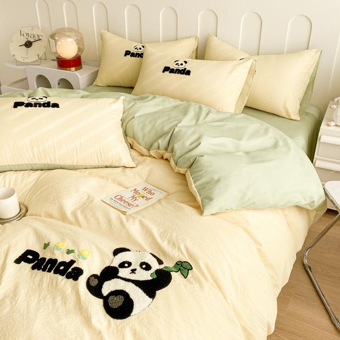 91家纺网 家纺一手货源 找家纺 优迈 2024新款超柔磨毛水洗棉毛巾绣四件套系列（专版） 熊猫