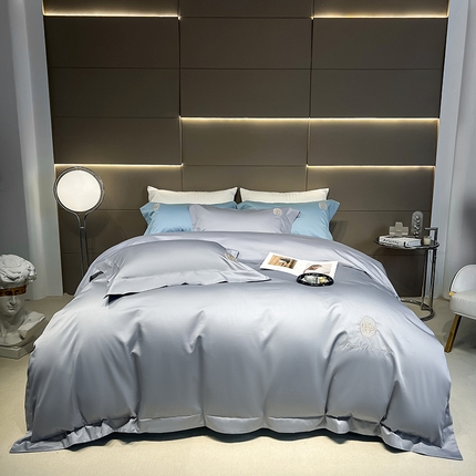 91家纺网 家纺一手货源 找家纺 淼铭家纺 2025新款长绒棉绣花四件套-奈罗系列 奈罗-浅灰