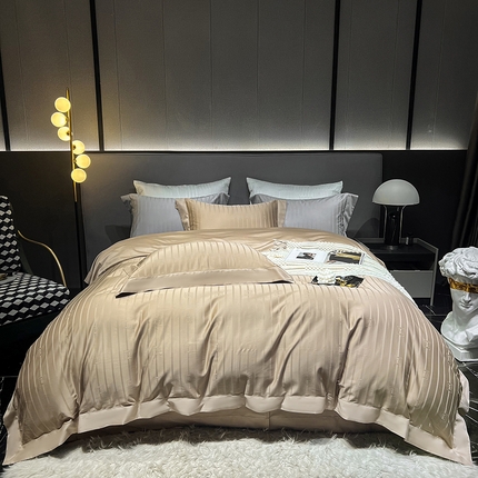 91家纺网 家纺一手货源 找家纺 淼铭家纺 2025新款打空工艺长绒棉提花四件套 芬妮-卡其