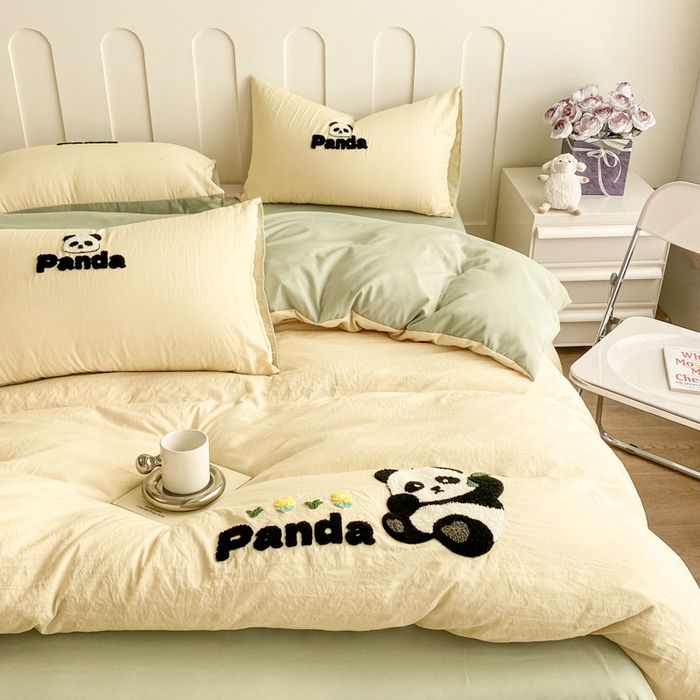91家纺网 家纺一手货源 找家纺 优迈 2024新款超柔磨毛水洗棉毛巾绣四件套系列（专版） 熊猫