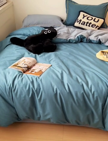 91家纺网 家纺一手货源 找家纺 恩泽家纺 2024新款全棉13372纯色双拼系列四件套 宝蓝+月白兰