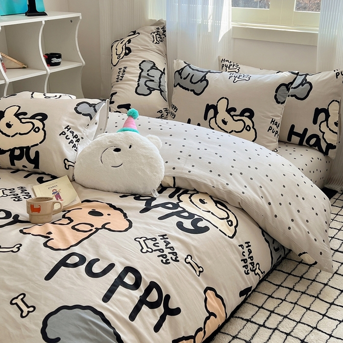 91家纺网 家纺一手货源 找家纺 六巷胡同 2024新款全棉INS风软萌卡通四件套AB版第二系 哈皮犬