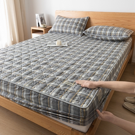 91家纺网 家纺一手货源 找家纺 （总）芬晴家纺 2024新款纯棉色织夹棉床笠