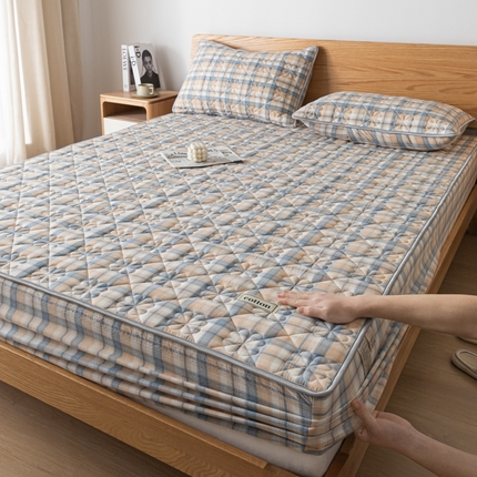 91家纺网 家纺一手货源 找家纺 芬晴家纺 2024新款纯棉色织夹棉床笠 云舒咖