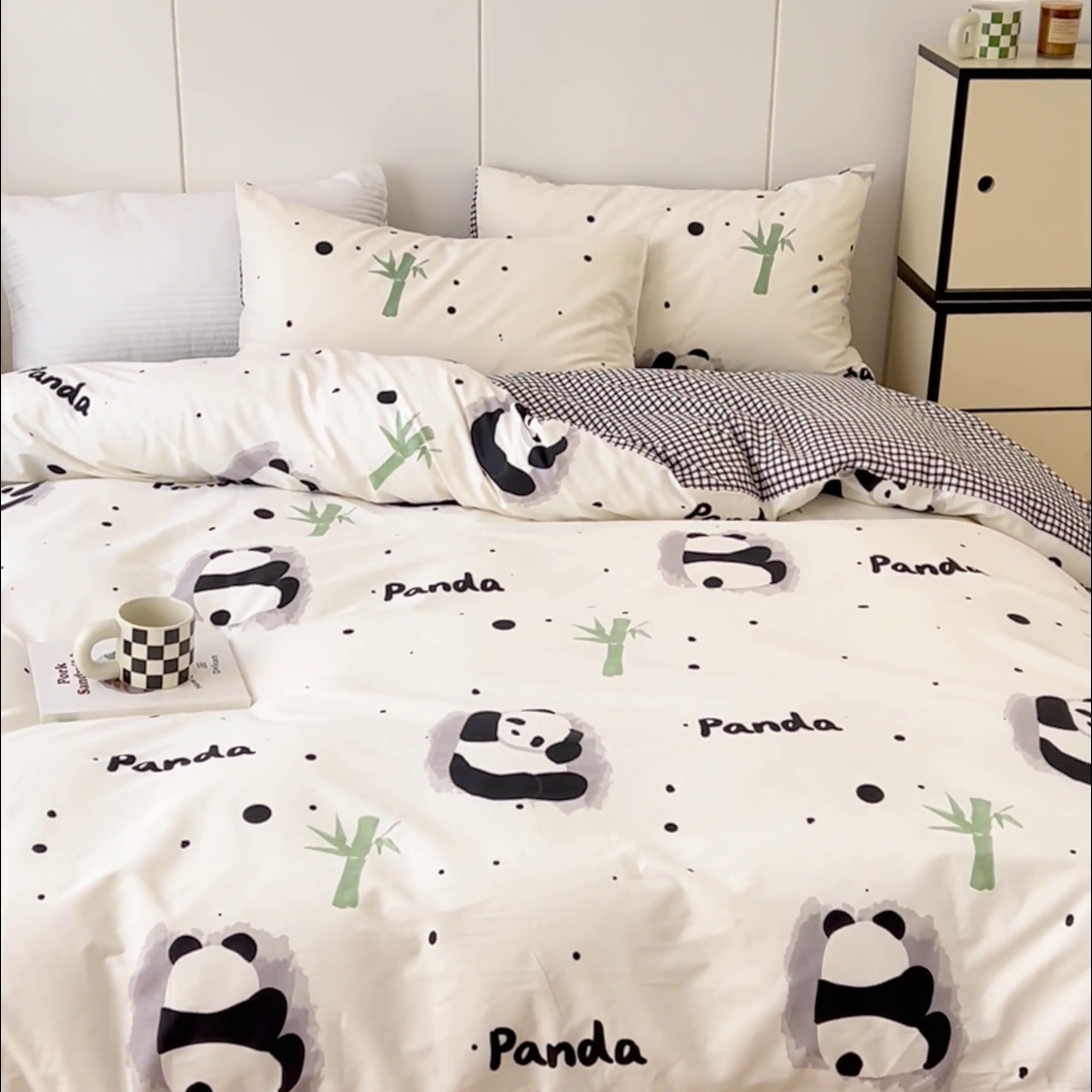 91家纺网 家纺一手货源 找家纺 感遇家纺 2024春夏新品全棉卡通印花四件套-第二批 熊猫墩墩