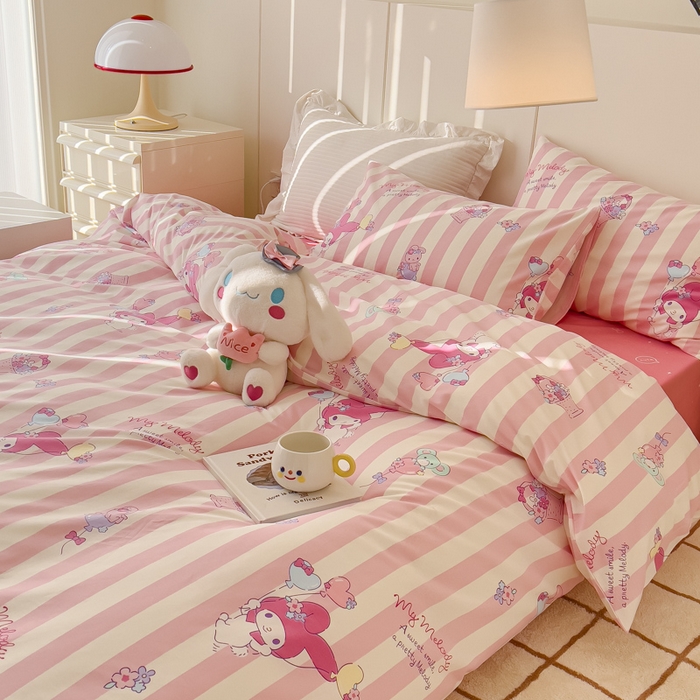 91家纺网 家纺一手货源 找家纺 感遇家纺 2024春夏新品全棉卡通印花四件套-第二批 条纹美乐蒂